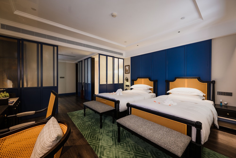 Business Twin Room photo 2