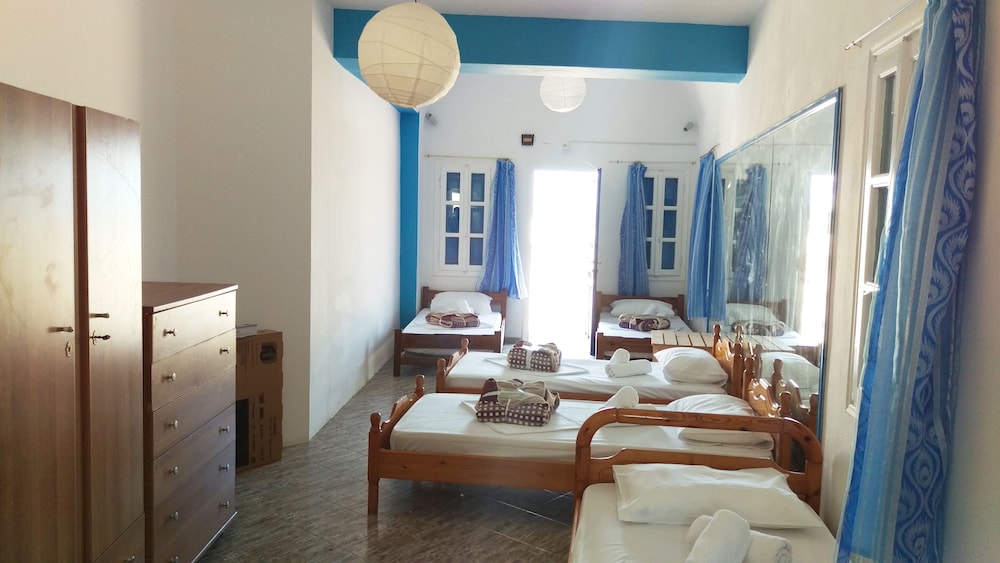 Basic Studio, Multiple Beds, Kitchenette, Beachside