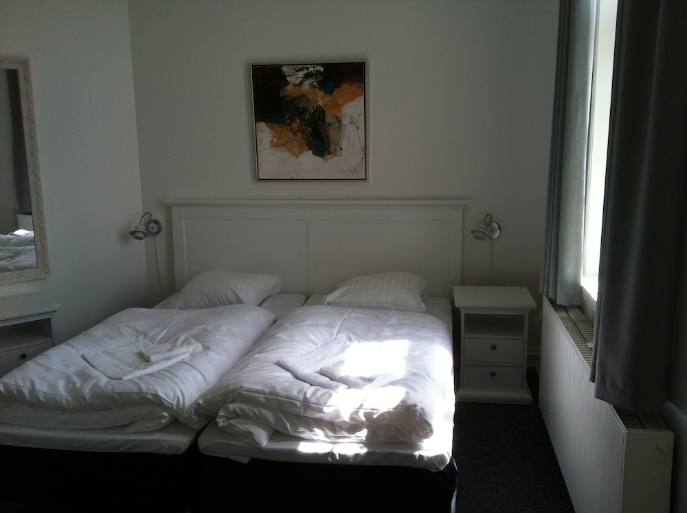 Basic Twin Room, 2 Twin Beds