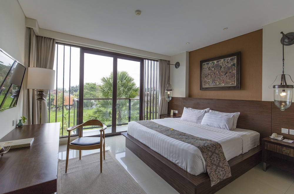 Deluxe Premier Double or Twin Room