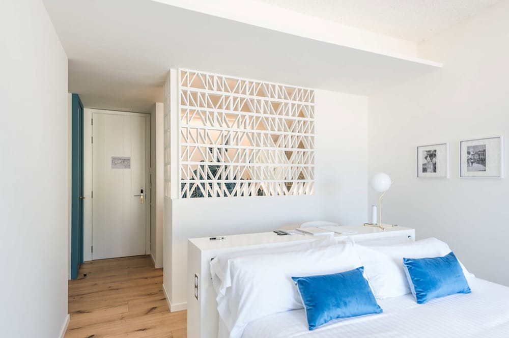 Premium Quadruple Room, 2 Bedrooms, 2 Bathrooms