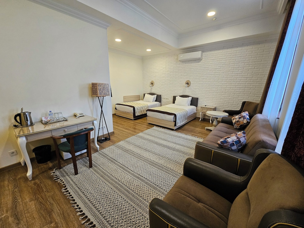 Luxury Room photo 1
