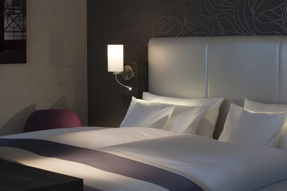 Panoramic Suite (with Skyline view - Single Use) photo 2