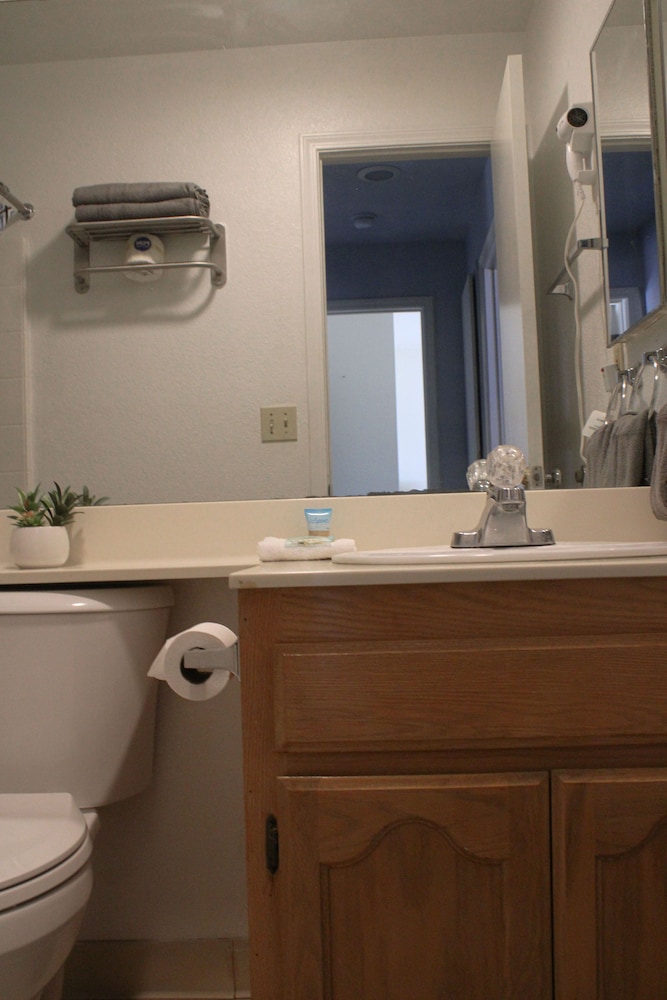 Standard Apartment, 2 Bedrooms - Photo 5