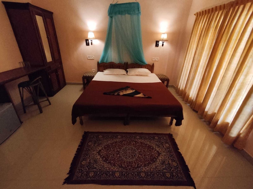 Deluxe Single Room, Balcony, Garden View photo 2