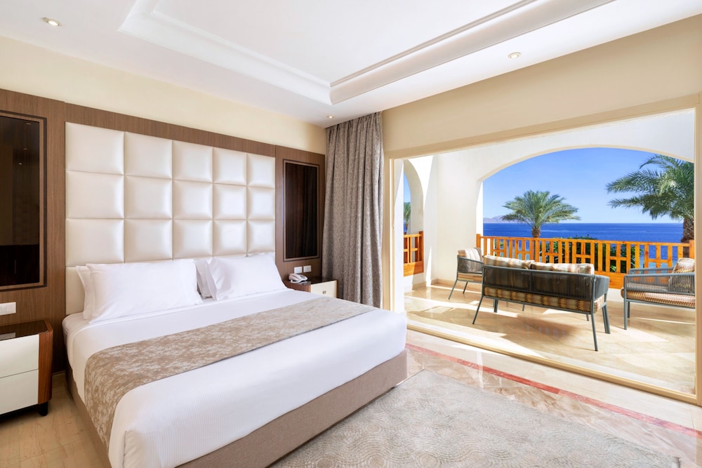 Junior Suite, Sea View photo 3