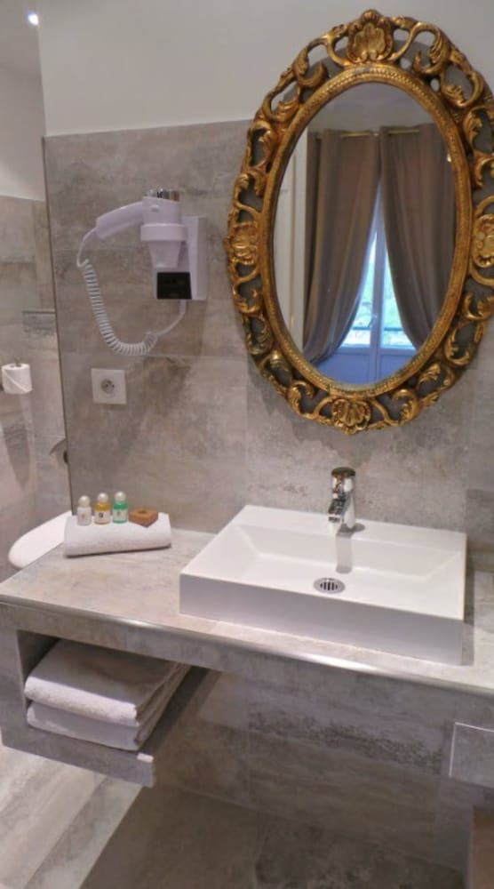 Superior Twin Room, Park View photo 2