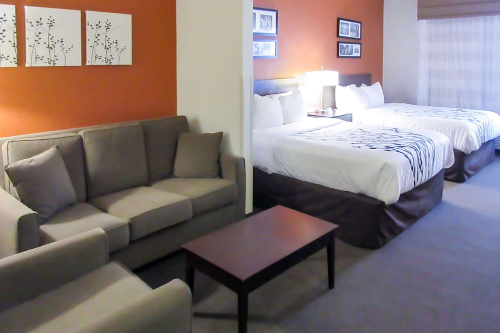 Suite, 2 Queen Beds, Non Smoking - Photo 12