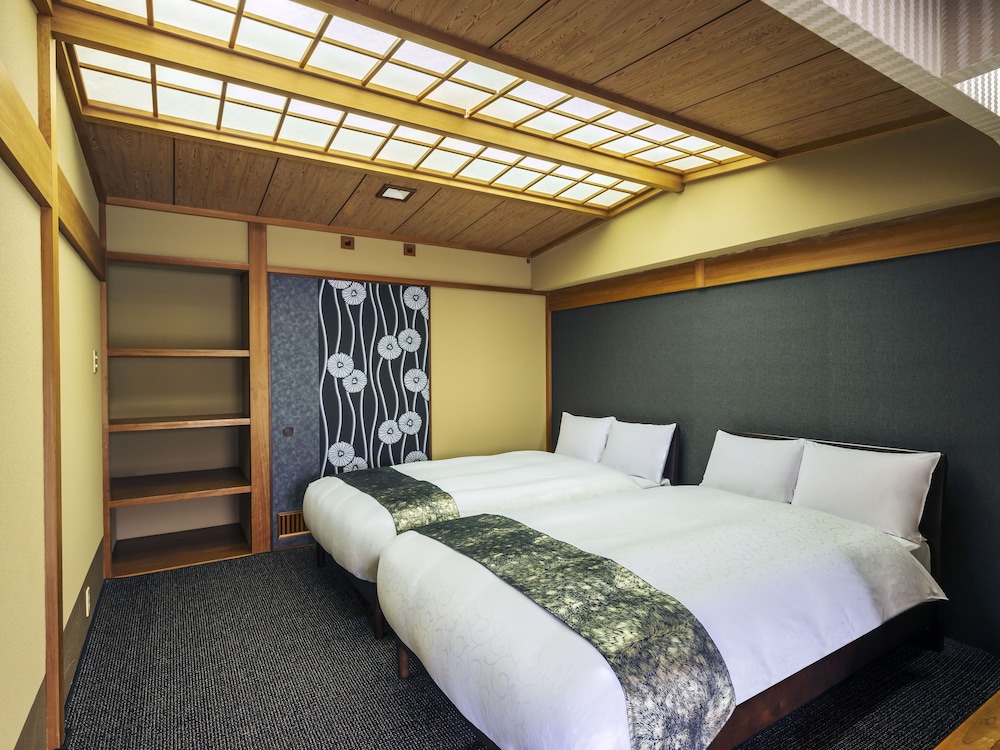 Superior Room, Non Smoking, Ocean View (Japanese Western, For 7 to 8 Guests) photo 2