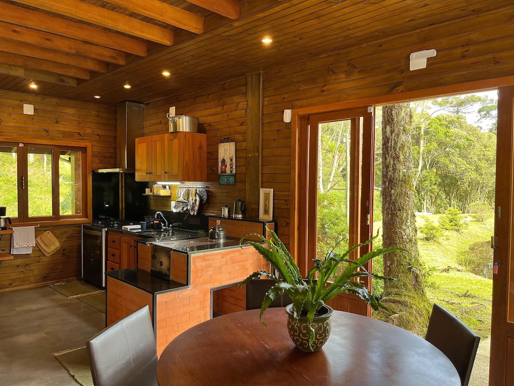 Family Cabin photo 2