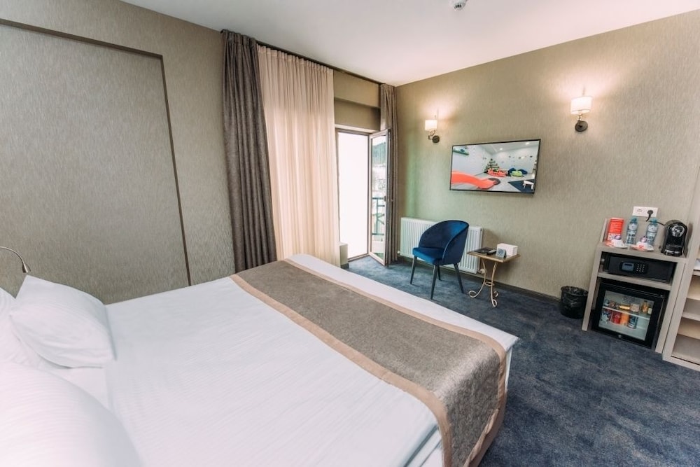 Deluxe Double Room - Photo 4