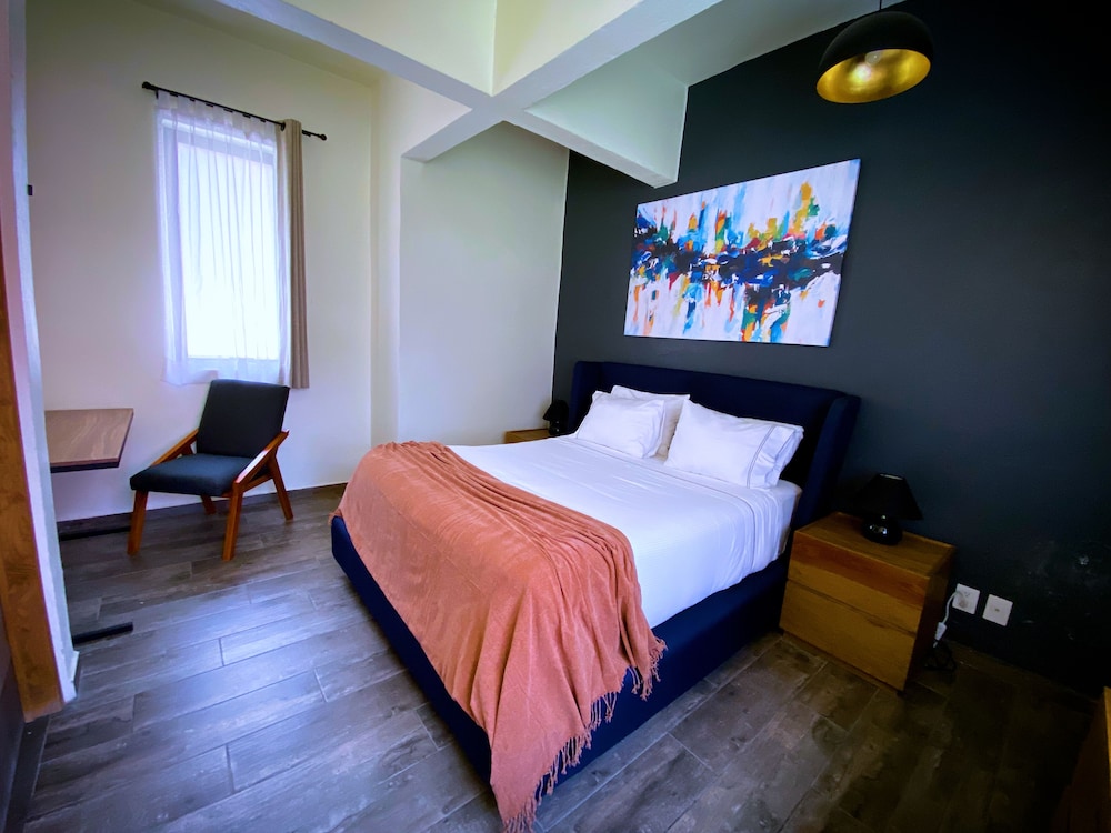 Classic Double Room, 1 Queen Bed