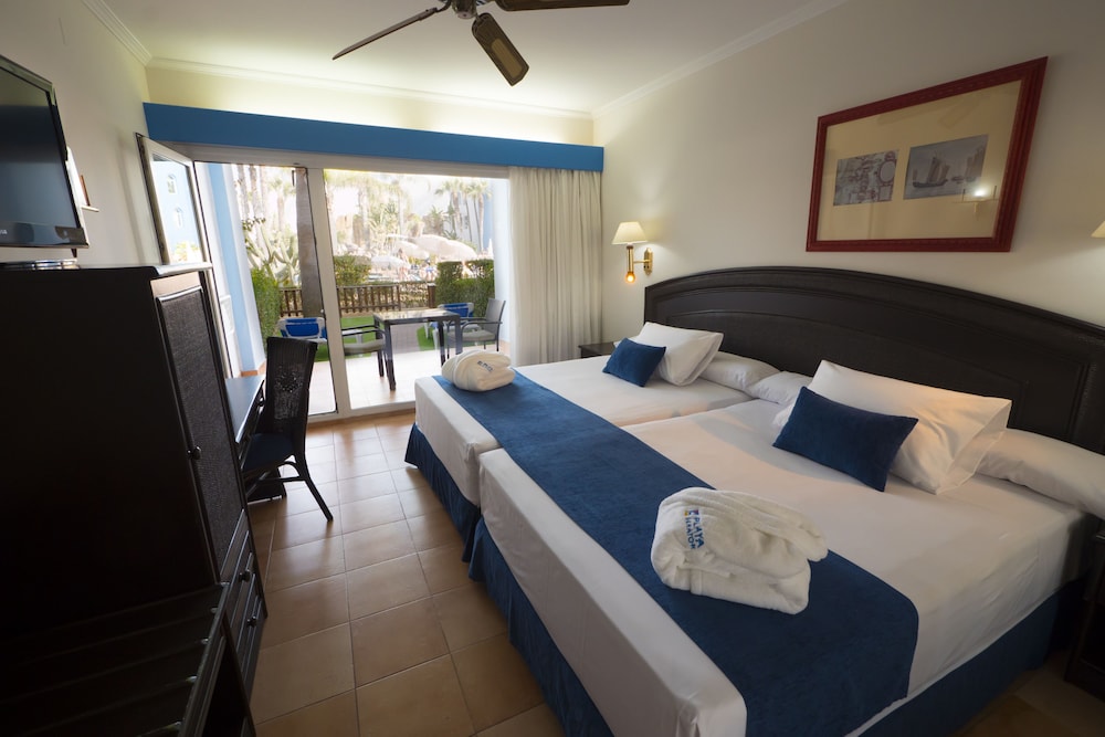 Superior Double Room, Balcony - Photo 1
