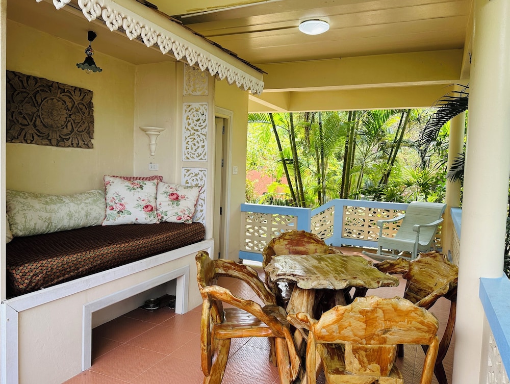 Heaven in the Garden (Lower Floor) photo 3
