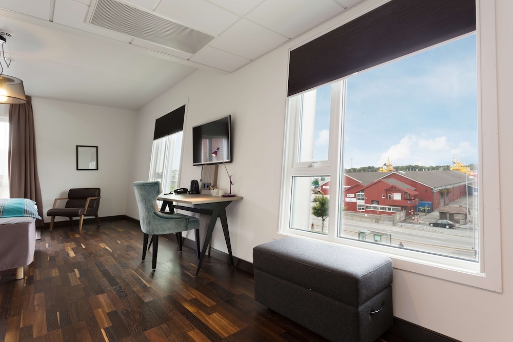 Superior Twin Room photo 3