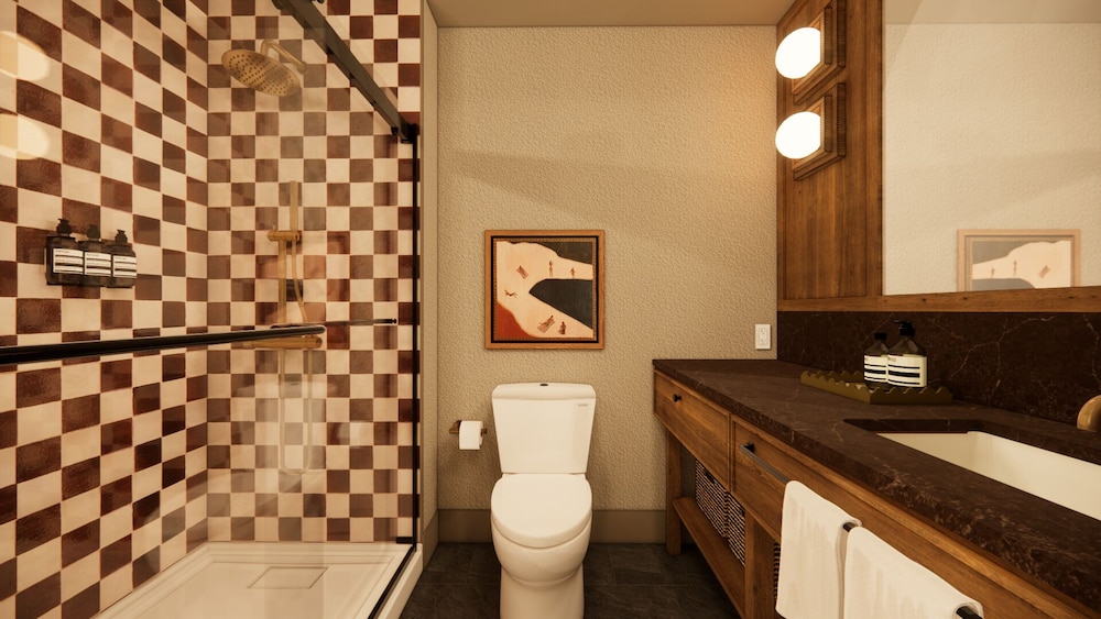 Renovated Golf/Nordic, 2 Queen Beds photo 3