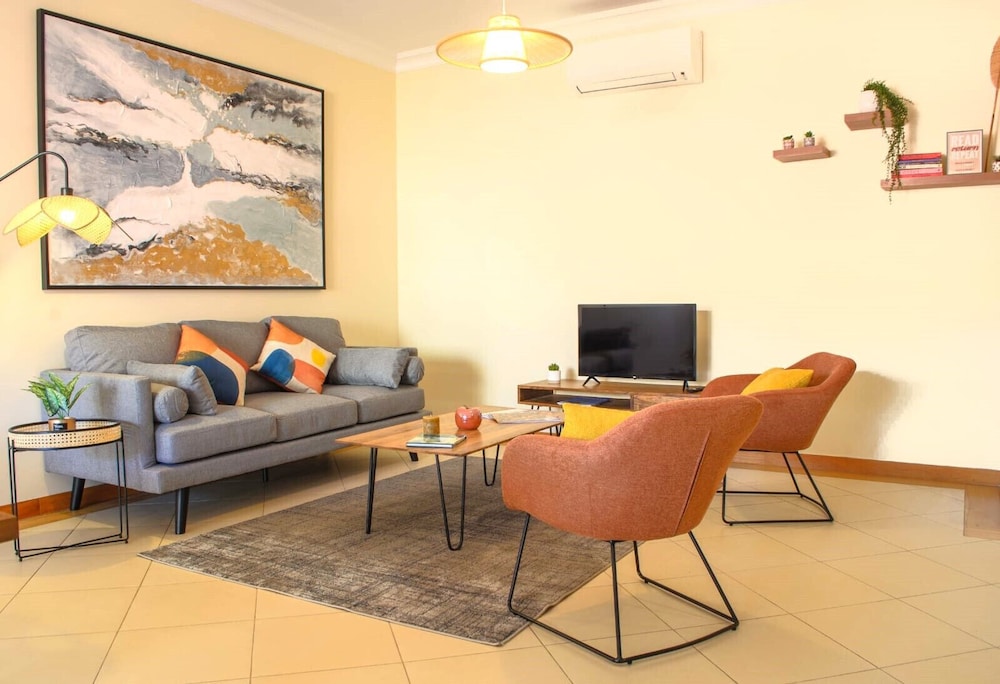 Apartment, 2 Bedrooms, Pool Access, Golf View