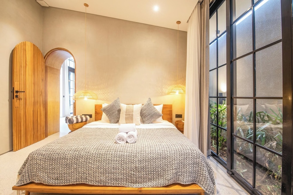 Villa (5 Bedrooms) photo 2