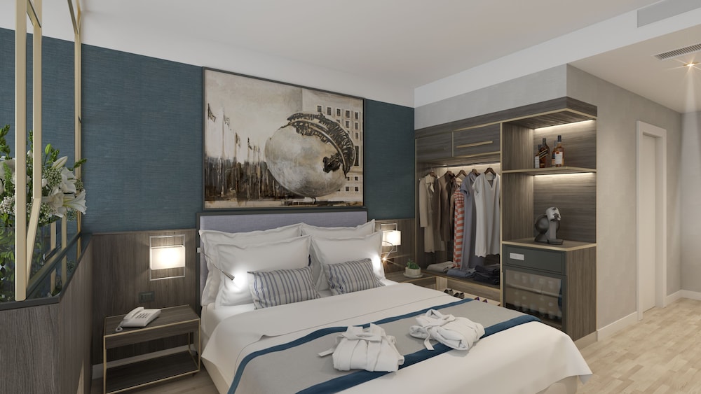 Junior Studio Suite