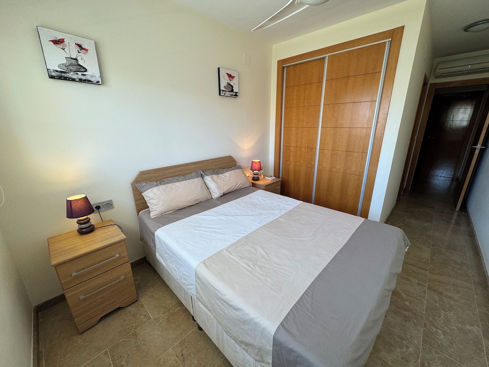 Beautiful 2 Bedroom 2 Bathroom Apartment With Several Pools, 사진 6