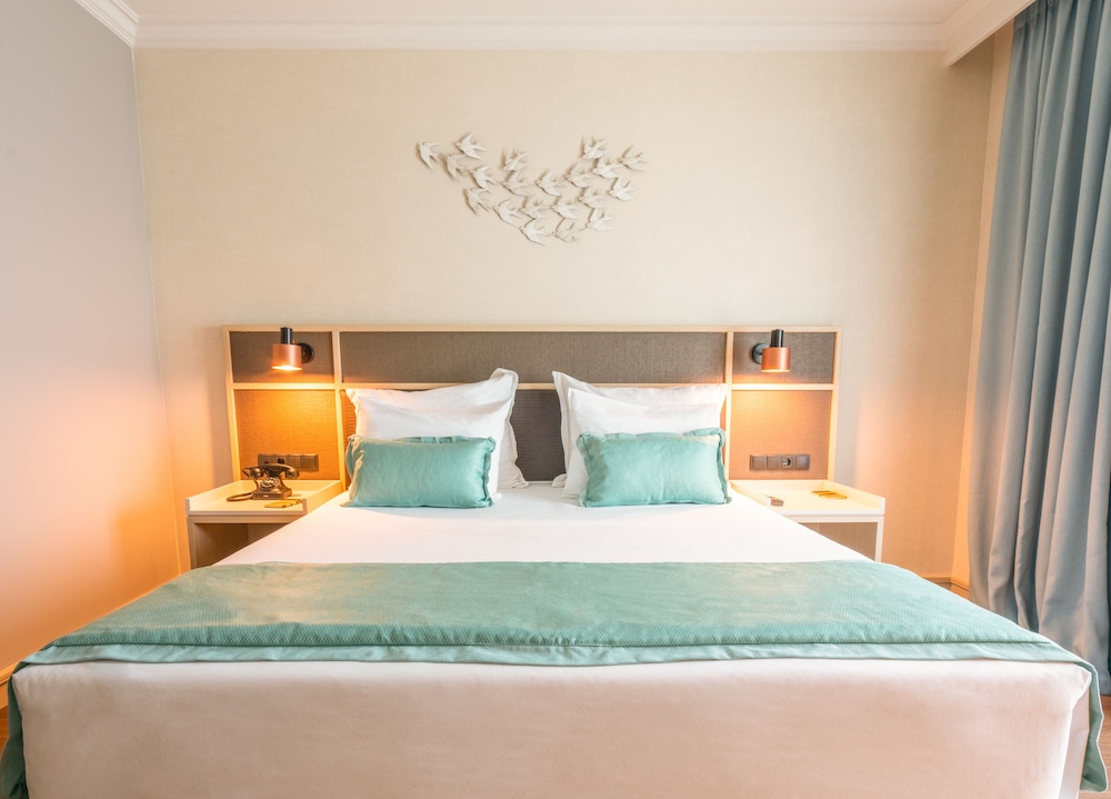 Superior Double Room, Sea View - Photo 1