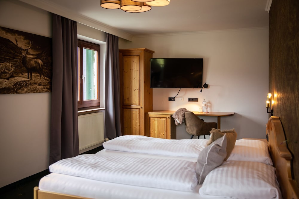 Standard Triple Room - Photo 4