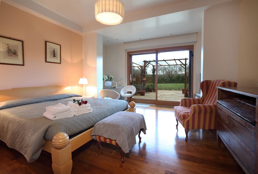 Superior Double Room photo 2
