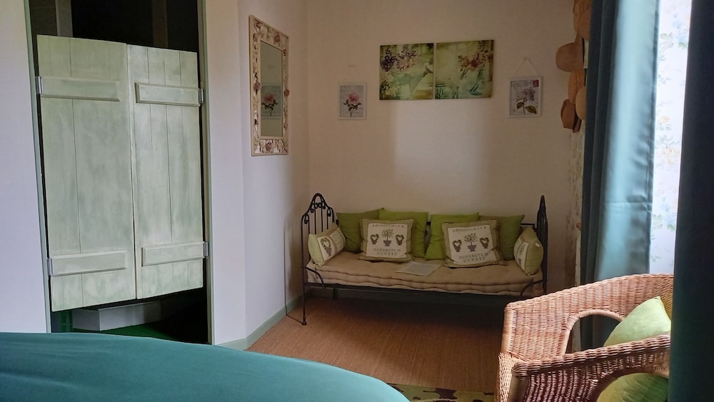 Double Room photo 3