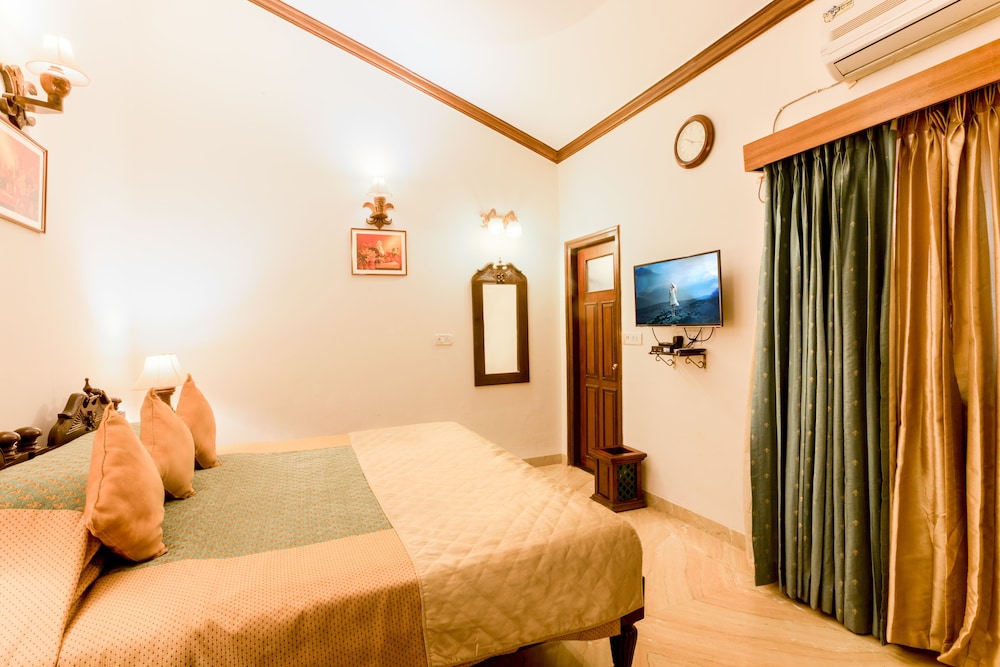 Standard Room, 1 Double Bed photo 3
