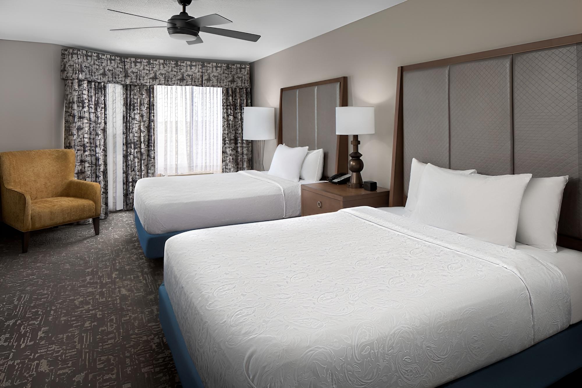 Suite, 2 Queen Beds, Accessible (Mobility & Hearing, Roll-in Shower)