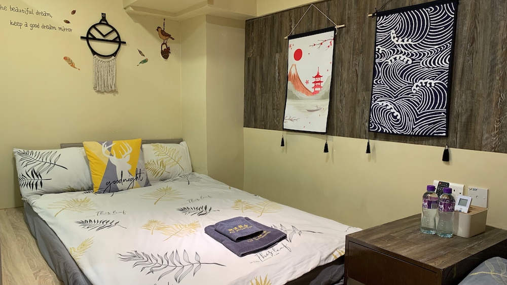 Signature Triple Room, Multiple Beds - Photo 7