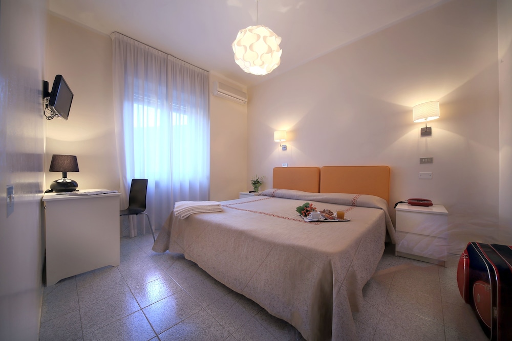 Triple Room - Photo 4