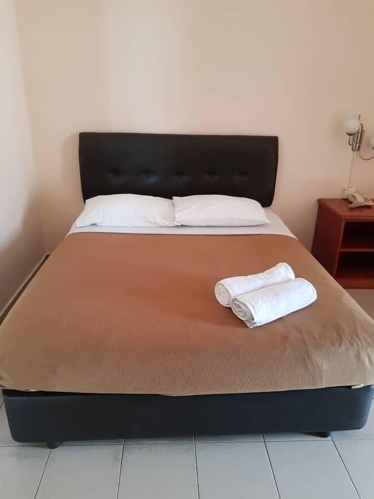 Standard Room - Photo 11