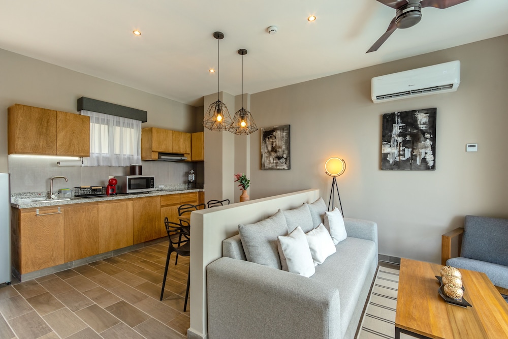 Master Suite - Photo 8