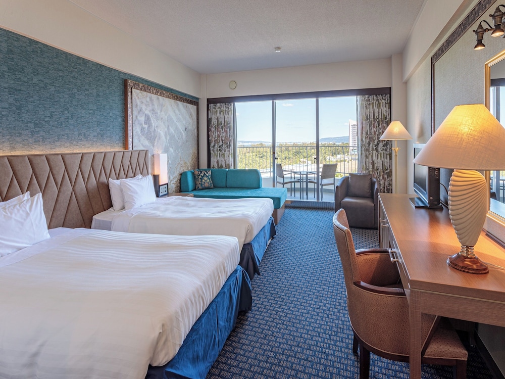 [Superior Twin] Partial Ocean View/4th to 6th floors Non-Smoking - Photo 1