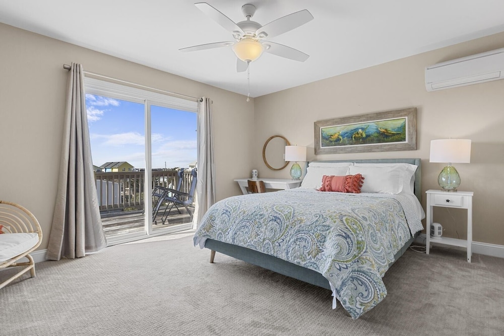 Townhome, 2 Bedrooms photo 2
