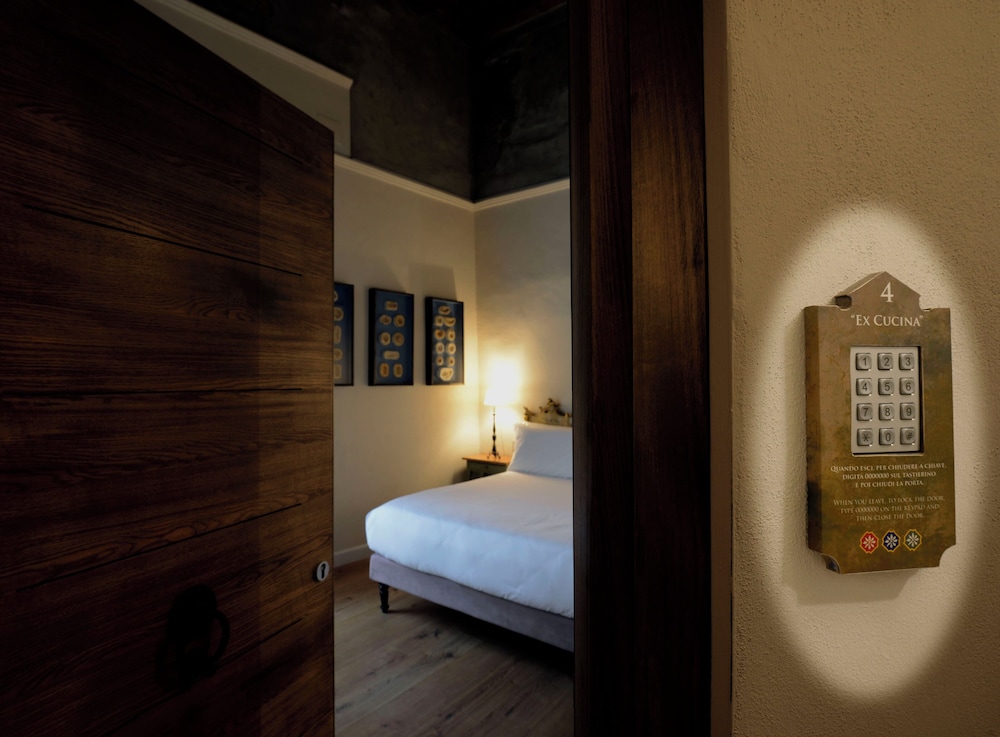 Superior Room, City View