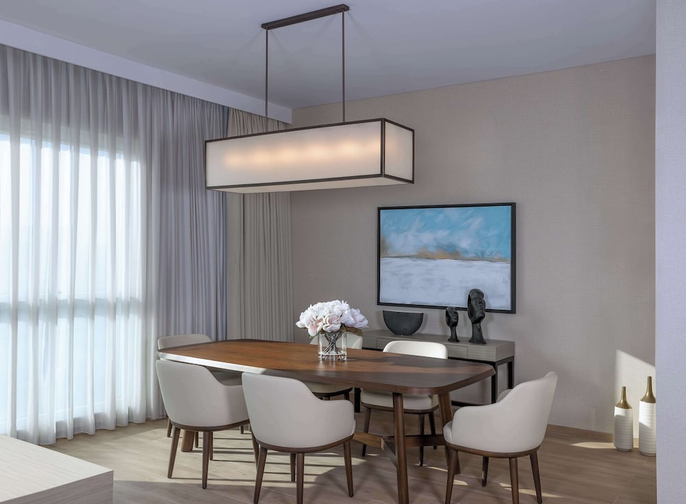Regency, Suite - Photo 3