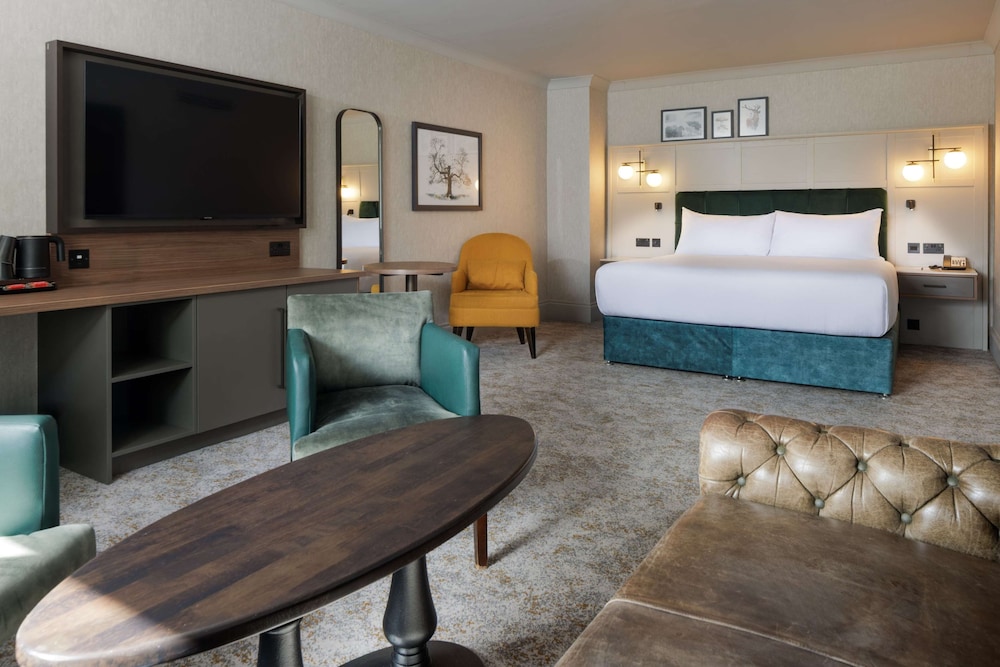Junior Suite, Multiple Beds - Photo 1
