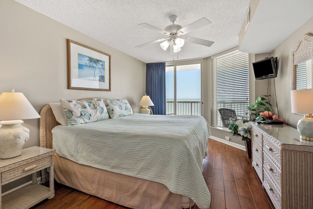 Condo, Multiple Beds, Jetted Tub, Ocean View (Sunrise Pointe 4f)