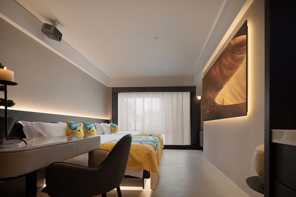 Family Twin Room, City View
