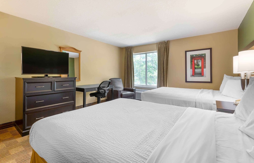 Studio, 2 Queen Beds, Non Smoking - Photo 3