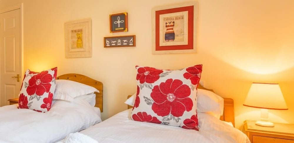 Cottage, 2 Bedrooms photo 1