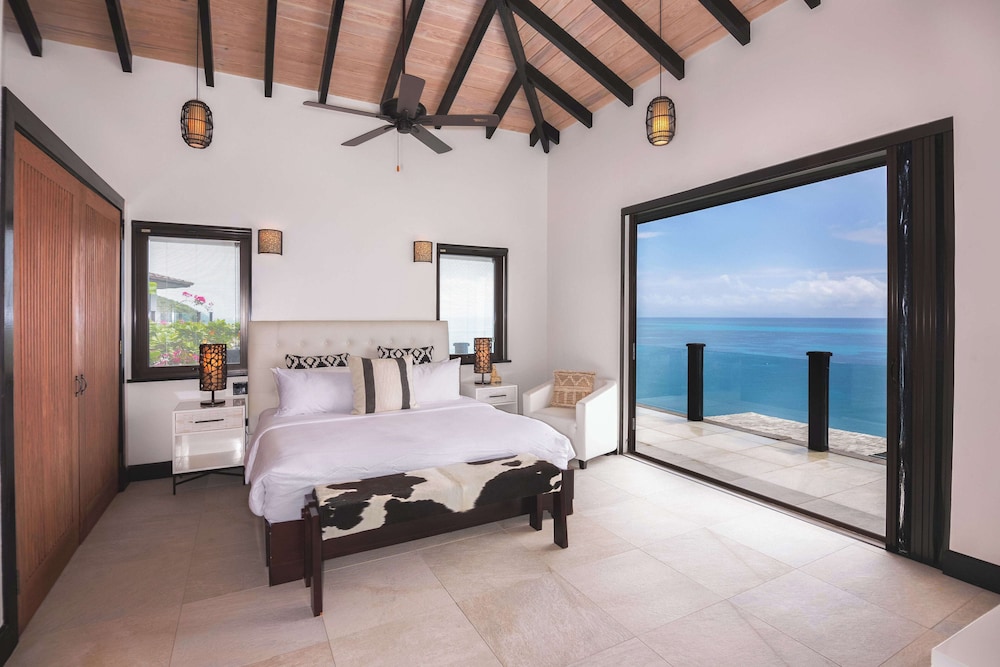 Room (Ocean One)