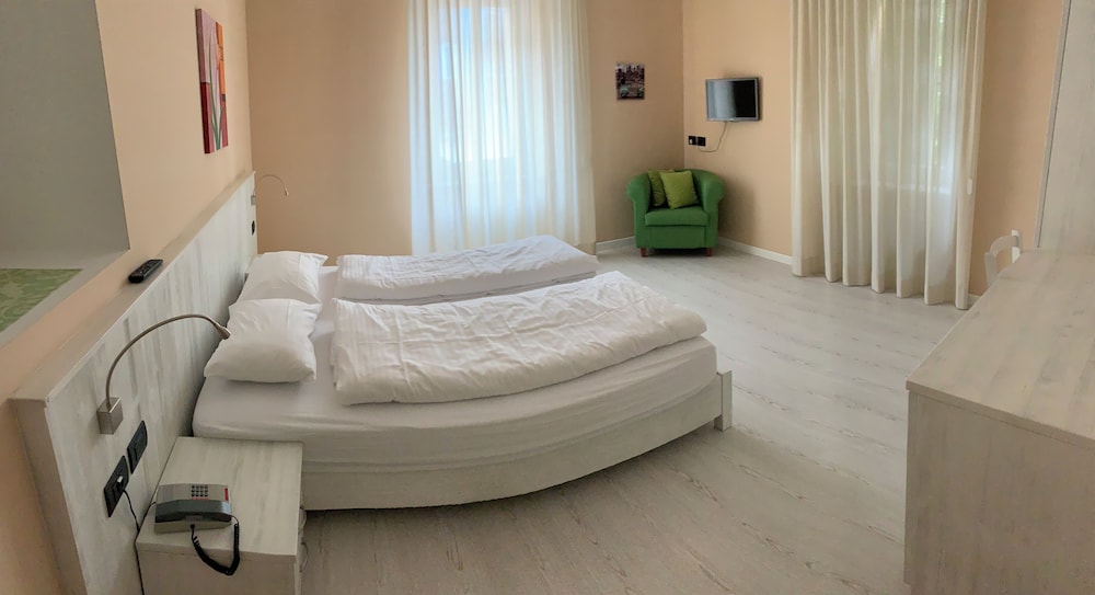 Junior Triple Room photo 2