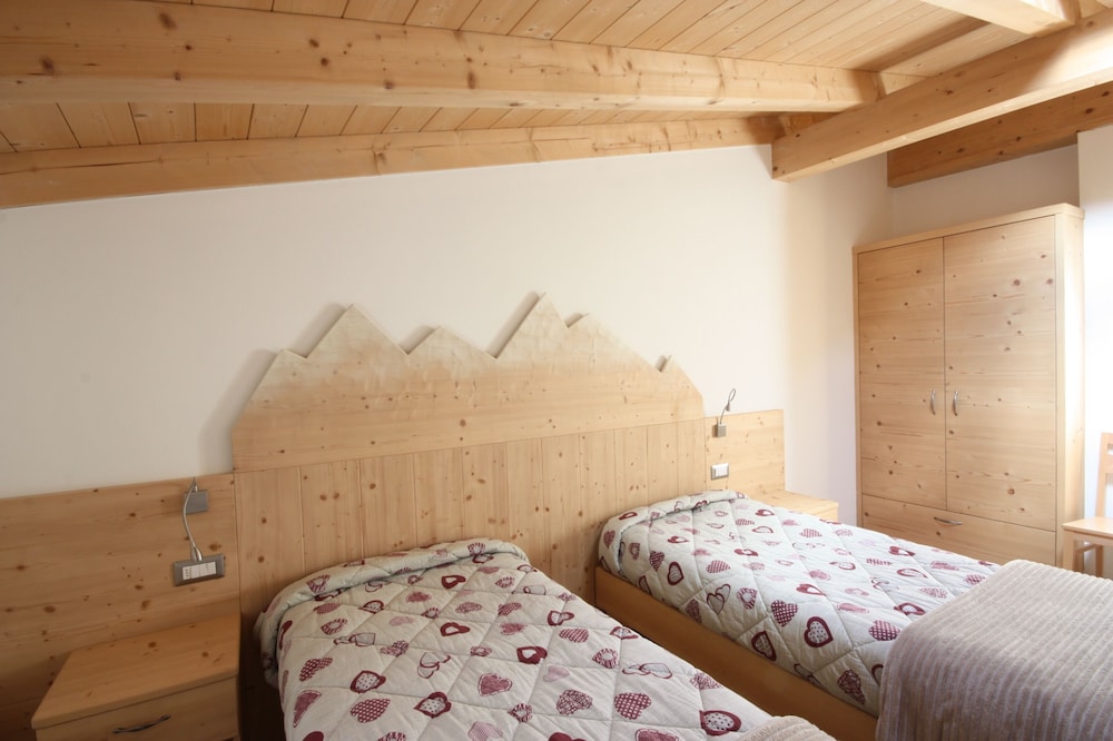 Family Apartment, 2 Bedrooms photo 2