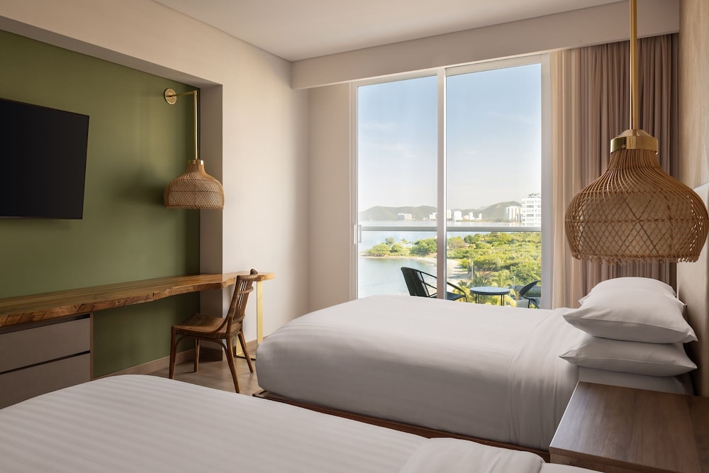 Room, 2 Double Beds, Balcony - Photo 7
