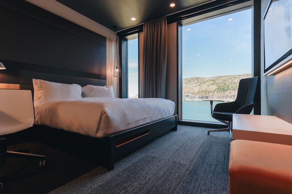 Room, 1 King Bed, Harbor View