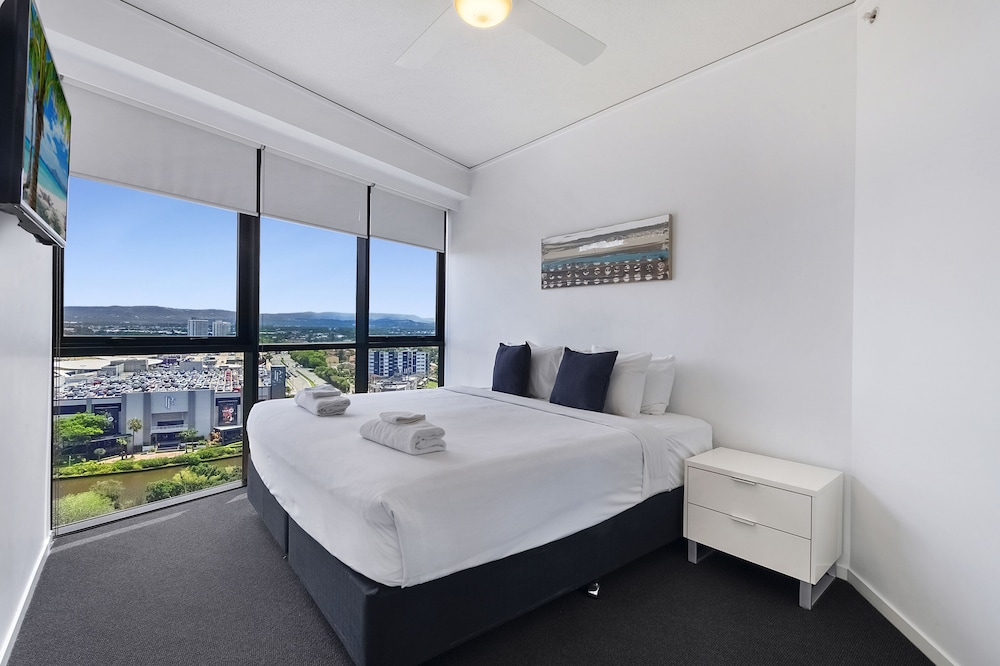 Apartment, 2 Bedrooms - Photo 48