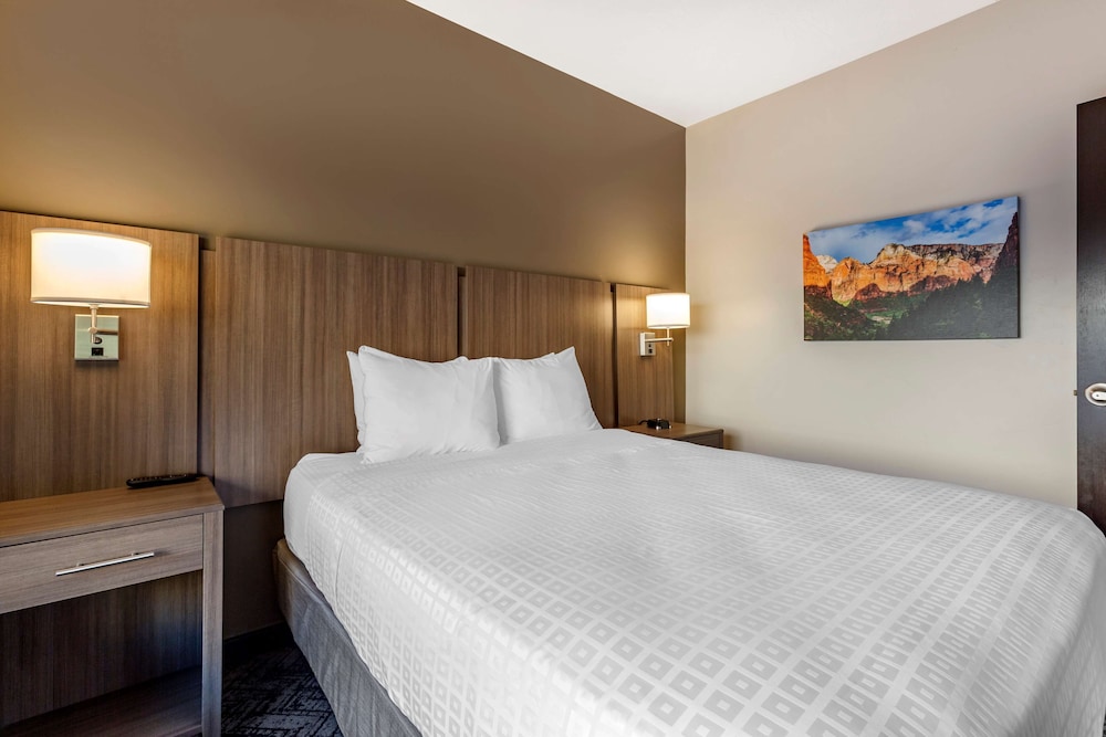 Family Suite, Multiple Beds, Non Smoking, Balcony (with Sofabed)